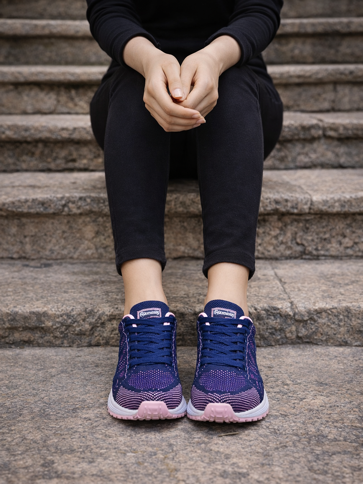 Orthopädische Sneaker mit Dämpfungssohle