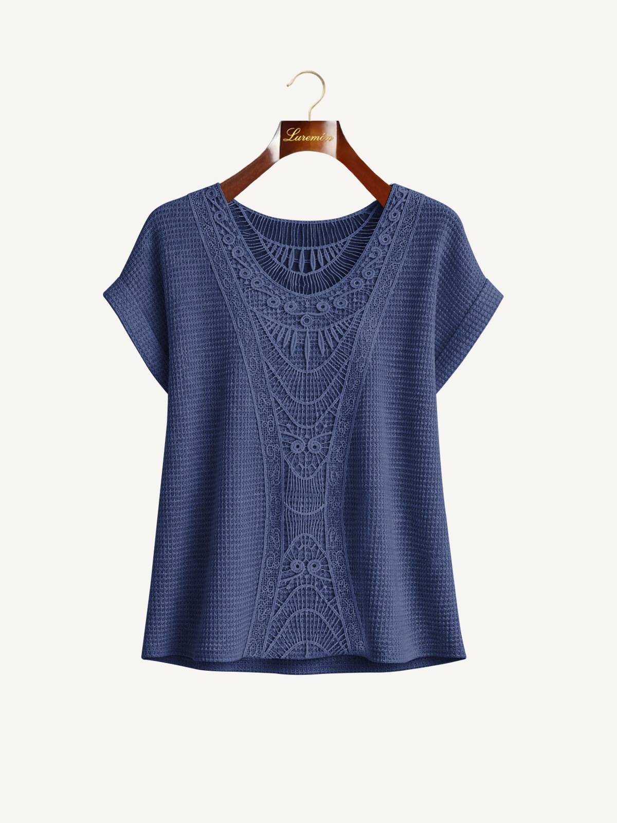 Wunderschön detailliertes Strickoberteil