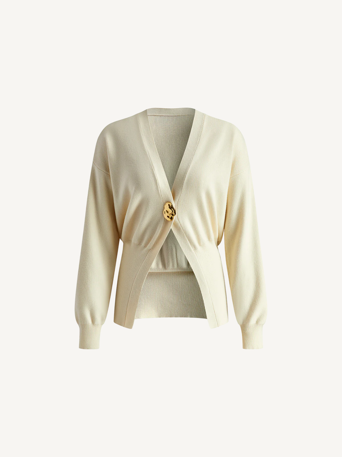 Goldener Knopf, schlichter Cardigan