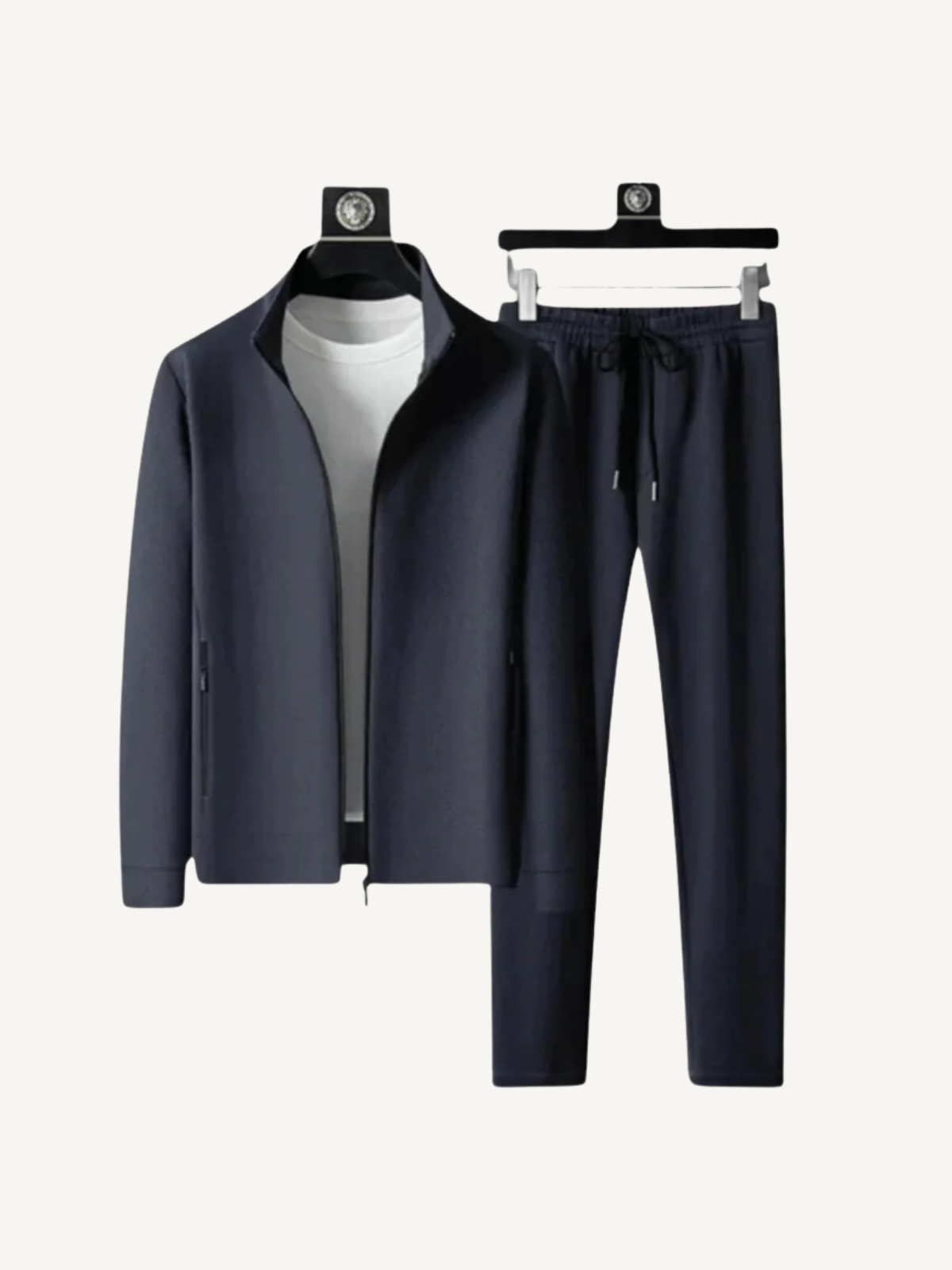 Elegantes Freizeit-Ensemble